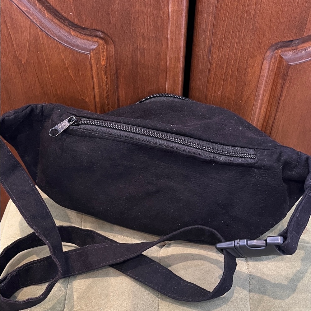 Colorful Patterned Black Waist Bag - Picture 4 of 6